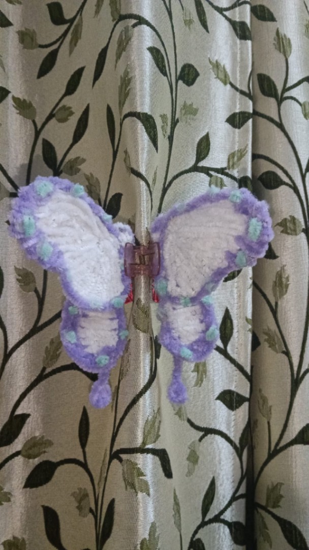Shinobu Kochu Butterfly HairClip💜🤍💚 thumbnail 4